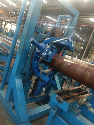 多臺蝸輪絲桿升降機(jī)聯(lián)動