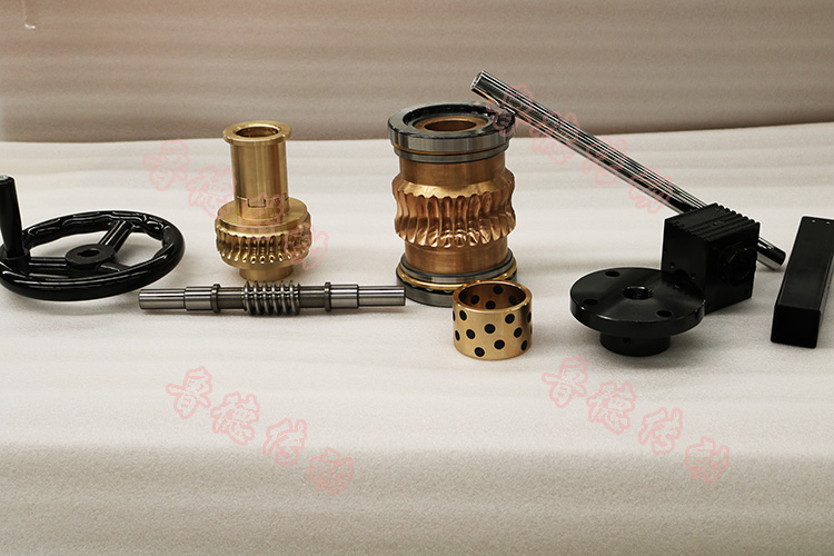 <strong>蝸輪絲桿升降機</strong>