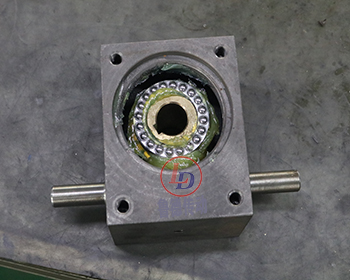 滾珠絲桿升降機(jī)